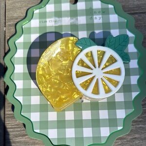 NWT! Lemon Hair Clip Slice Party Decoration Yellow and Green Resin Quality